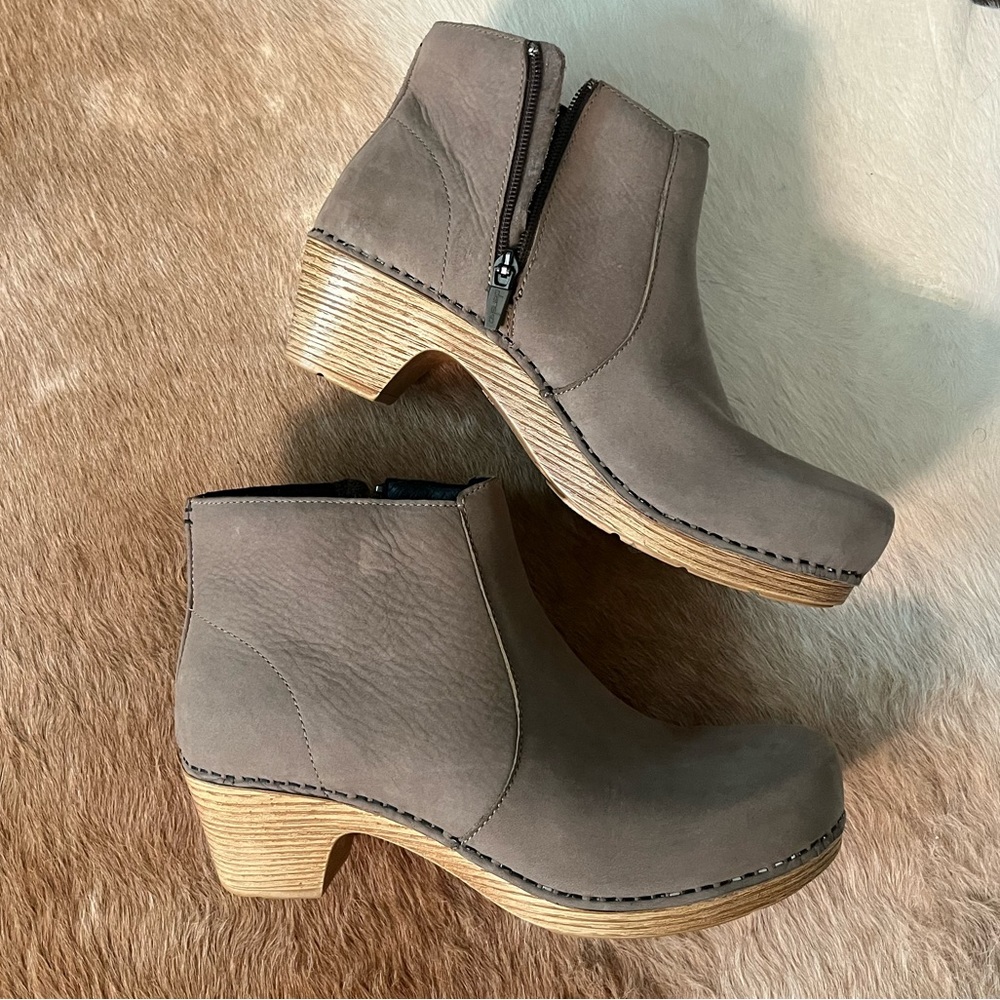 Dansko Maria Boot in Taupe, EU size 40